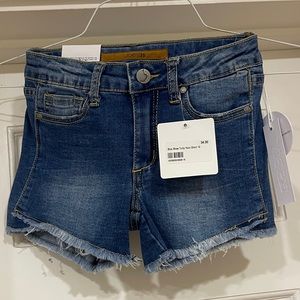 Joes Jeans The Markie Short no rise denim jean short size 10. NWT